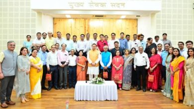 राष्ट्रीय डॉक्टर्स डे:मुख्यमंत्री धामी ने किया चिकित्सकों का सम्मान: स्वास्थ्य सेवाओं के विस्तार पर जोर