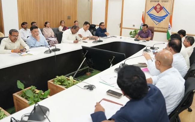 उत्तराखंड में पीएम गतिशक्ति पोर्टल पर ₹15,000 करोड़ के प्रोजेक्ट्स अपलोड: मुख्य सचिव ने दिए अहम निर्देश