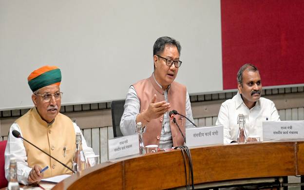 मानसून सत्र 2025 में पारित हुए महत्वपूर्ण विधेयक
