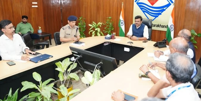 Uttrakhand भूस्खलन से निपटने की तैयारी : मुख्य सचिव ने वैज्ञानिकों के साथ मिलकर बनाया मास्टर प्लान