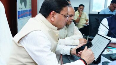 उत्तराखंडआपदा: सीएम धामी ने की प्रभावित क्षेत्रों की समीक्षा, बचाव कार्यों में तेजी के निर्देश