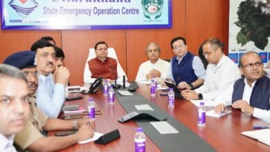 उत्तराखंड में आपदा अलर्ट: मुख्यमंत्री धामी ने देर रात आपदा कंट्रोल रूम में बैठक की, पीएम ने दिया मदद का आश्वासन