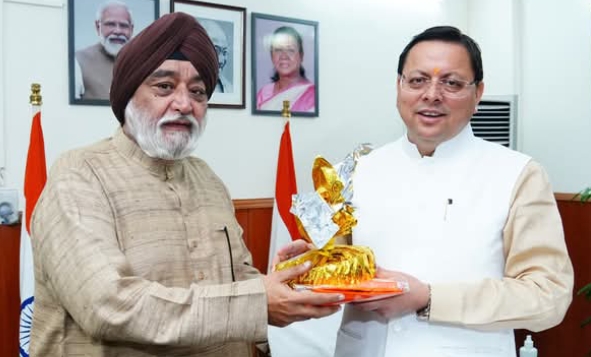 उत्तराखंड: श्री हेमकुंट साहिब यात्रा 2023 की रिकॉर्ड सफलता, CM धामी ने किया रोपवे का वादा