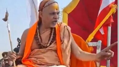 शंकराचार्य पद विवाद:प्रयागराज माघ मेला में शंकराचार्य पद को लेकर विवाद गहराया प्रशासन ने मांगा जवाब