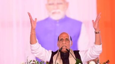 राजनाथ सिंह बोले-"धामी सिर्फ धाकड़ ही नहीं,धुरंधर भी हैं"4 साल की उपलब्धियां गिनाईं