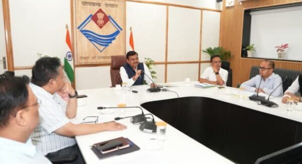 कुंभ मेला 2027 की तैयारी और वनाग्नि पर सख्त एक्शन: मुख्य सचिव आनंद बर्द्धन के बड़े निर्देश