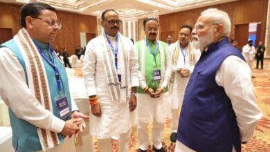NDA कॉन्क्लेव में PM मोदी से मिले CM पुष्कर सिंह धामी, देश के सबसे लंबे समय तक सेवा देने वाले निर्वाचित प्रधानमंत्री बनने पर दी बधाई